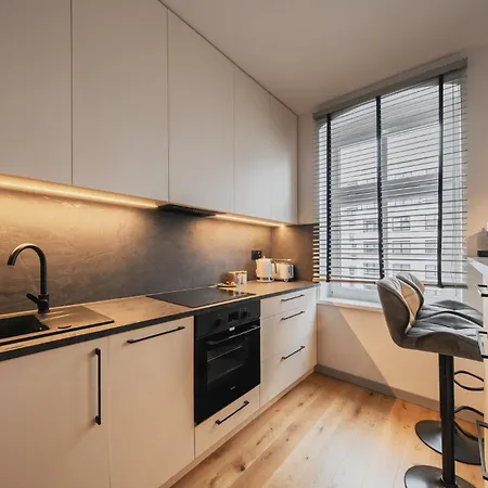 Homely Jezyce Apartment, Free Parking, Self Check In * Poznań