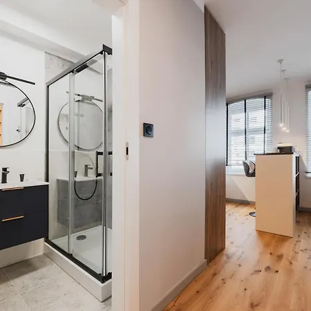 Apartament Homely Jezyce Apartment, Free Parking, Self Check In
